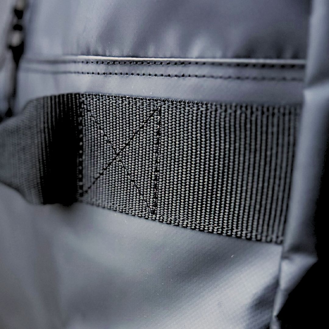 Hockey equipment odor removal system by ScentSniper